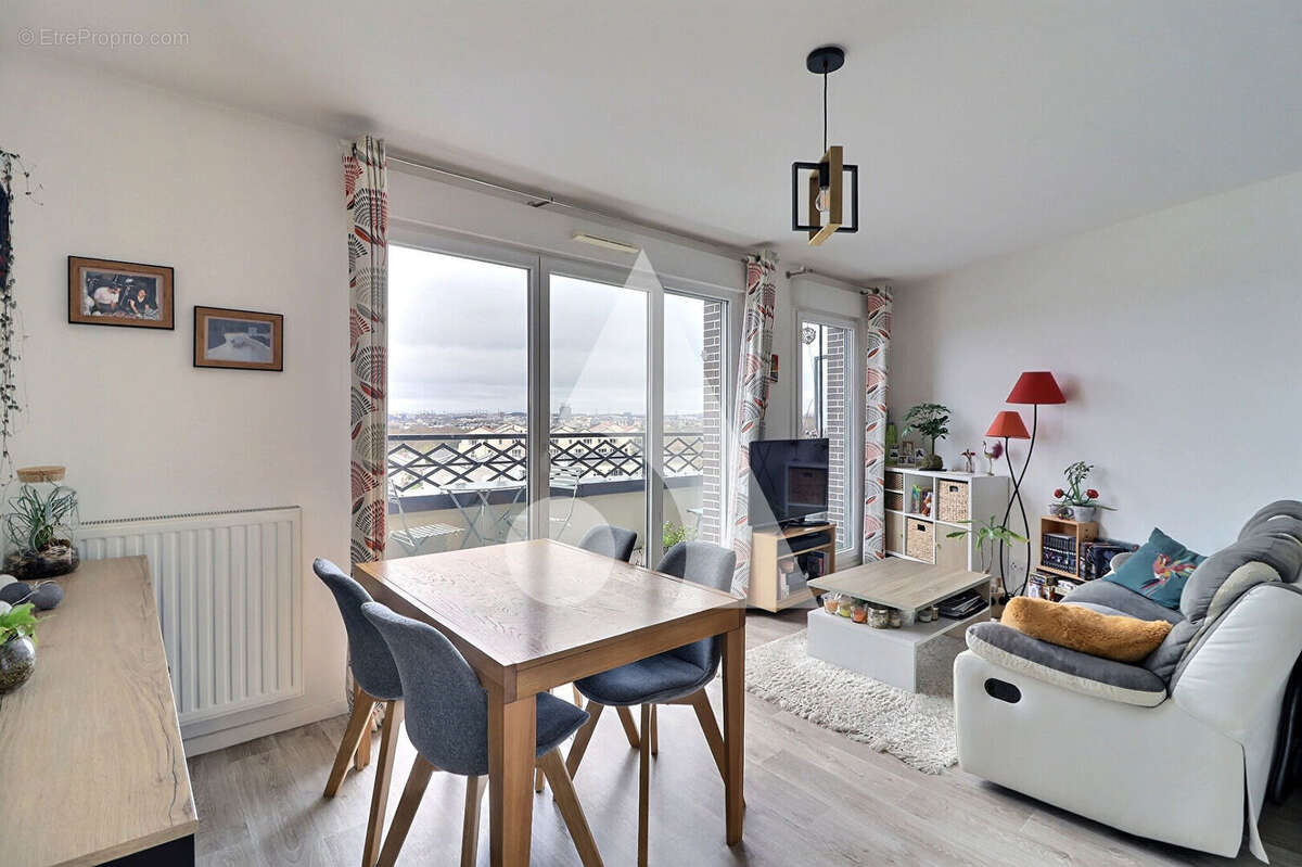 Appartement à ERAGNY