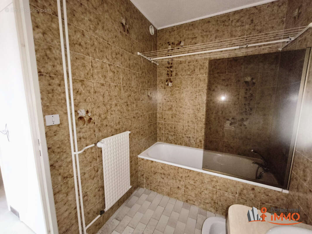 Appartement à SAINT-ETIENNE