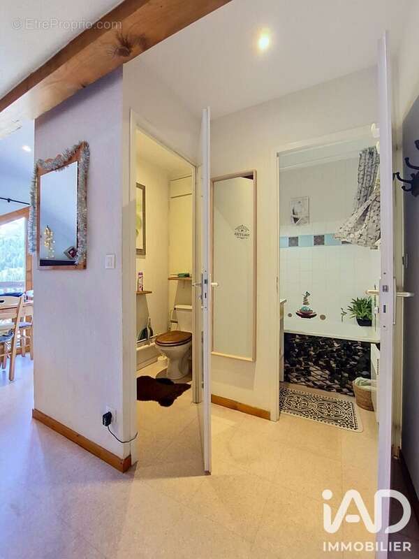 Appartement 30 m² à La Cluse  - photo 6