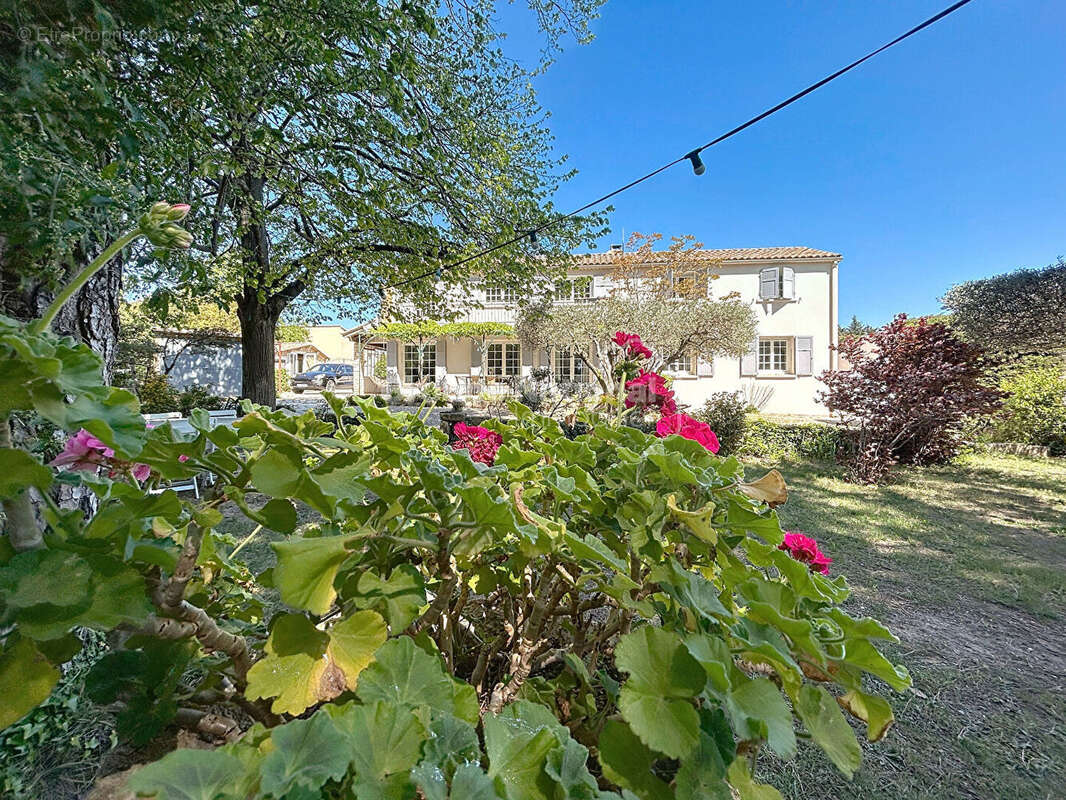 Maison à ROQUEMAURE