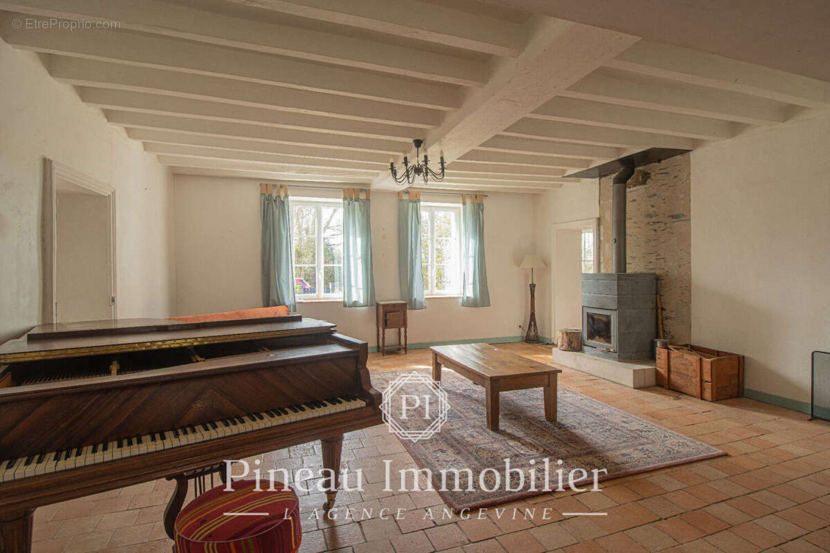 Maison à LA BOHALLE