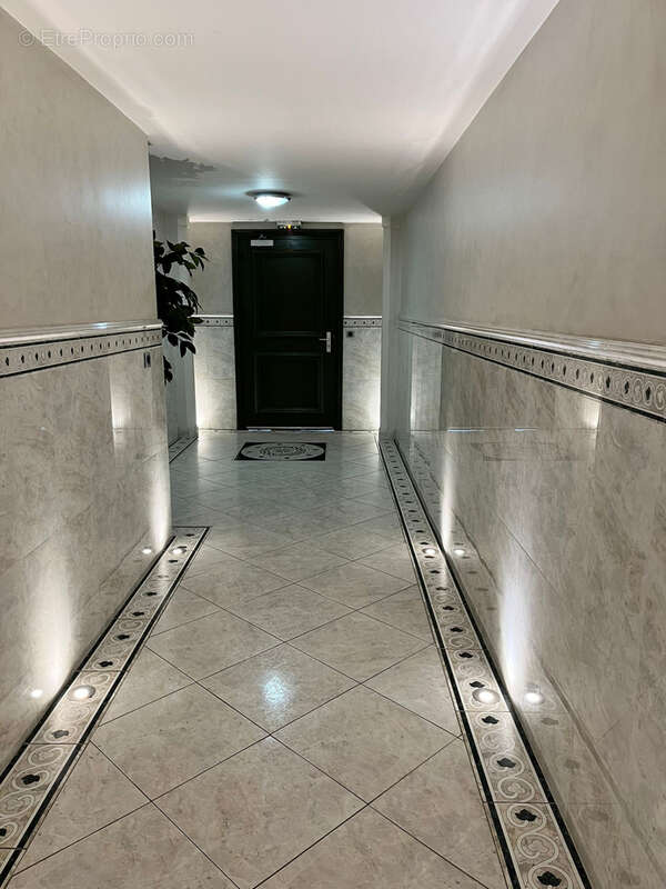 Appartement à SANARY-SUR-MER