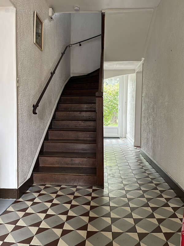 Maison à NEUVY-SUR-LOIRE