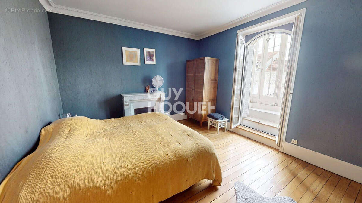 Maison à LES PAVILLONS-SOUS-BOIS