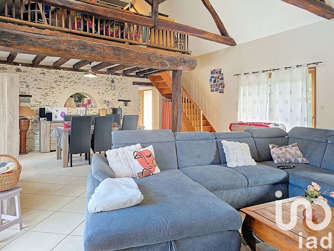 Photo 4 - Maison à DENEE