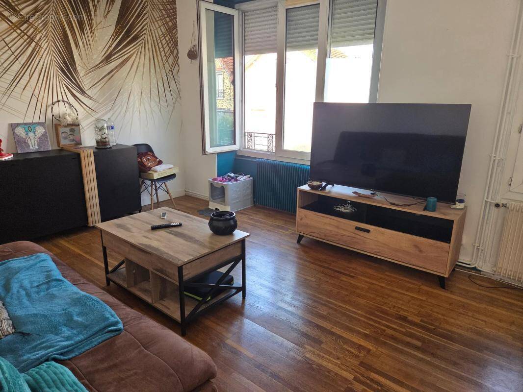 Appartement à VILLENEUVE-SAINT-GEORGES