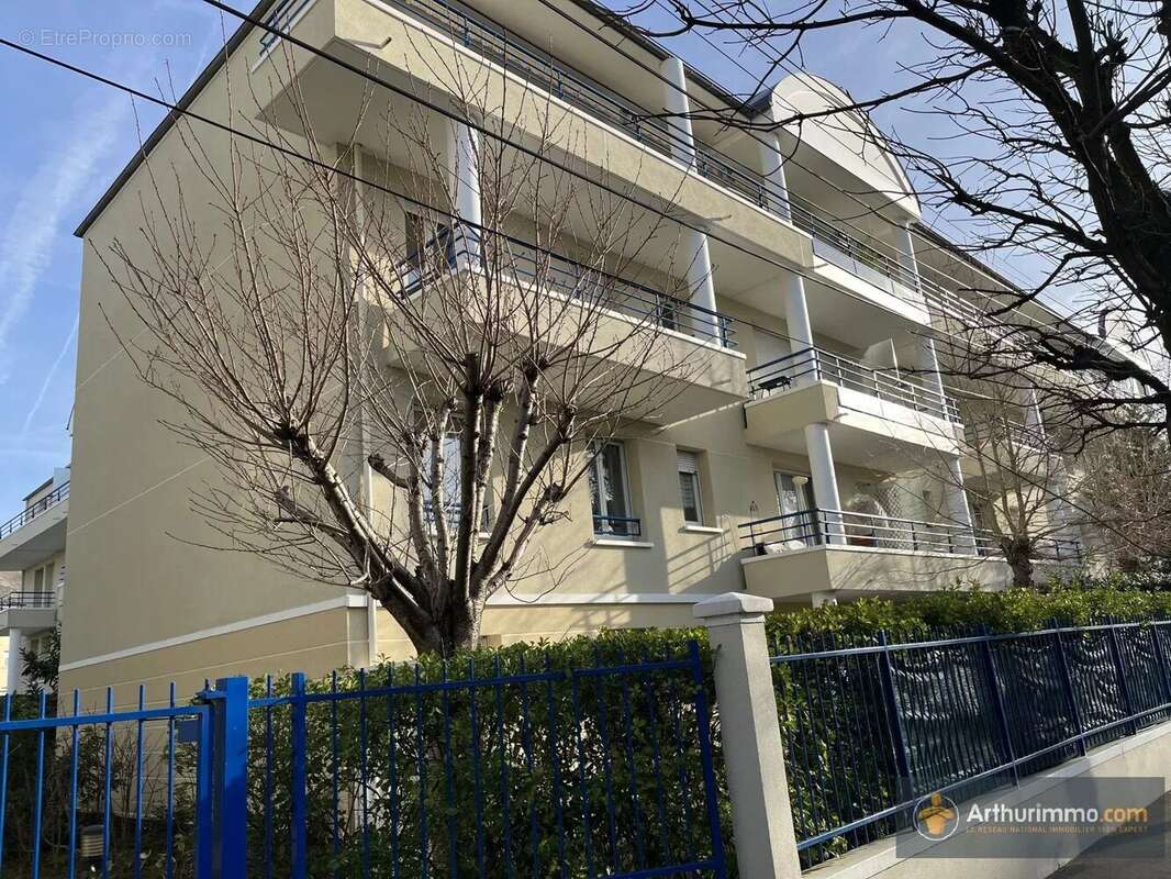 Appartement à LIVRY-GARGAN