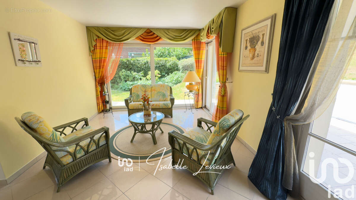 Maison 236 m² à Brueil-En-Vexin  - photo 8
