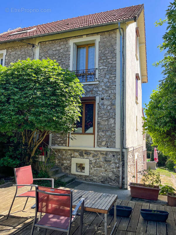 Maison à DAMPMART