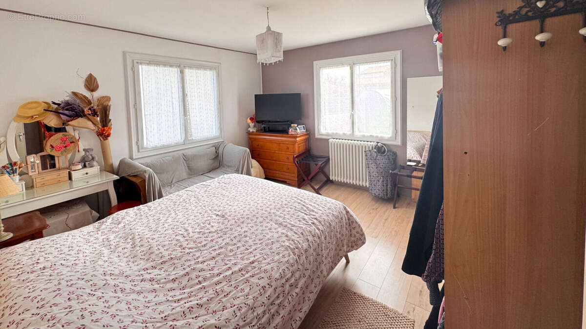 Maison à SAINT-FIACRE-SUR-MAINE