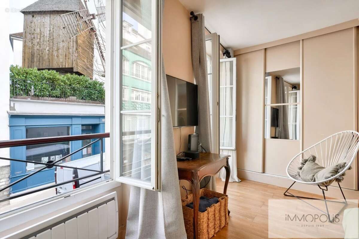 Appartement à PARIS-18E