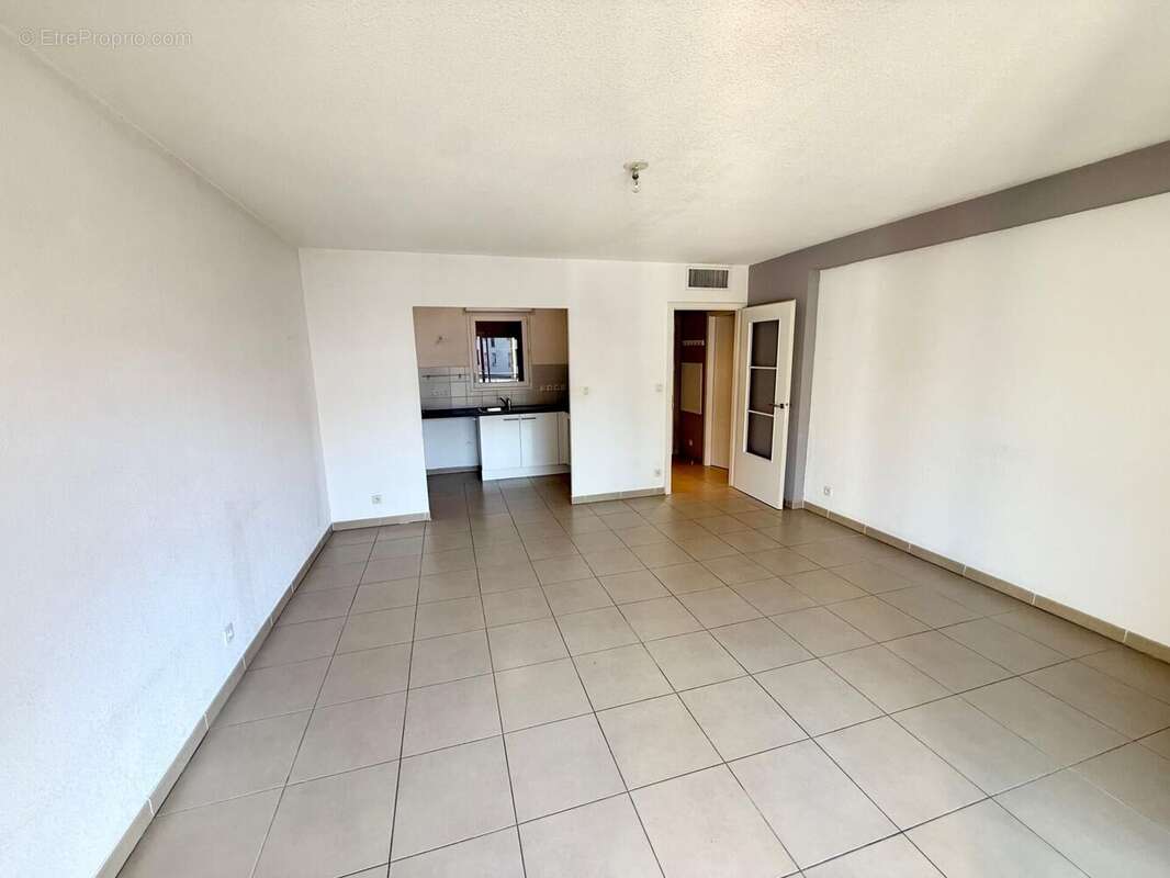 Photo 4 - Appartement à FREJUS