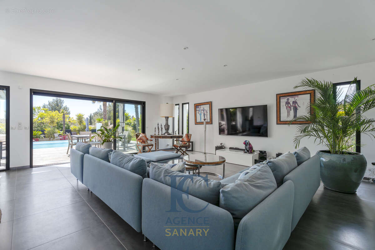 Maison à SANARY-SUR-MER