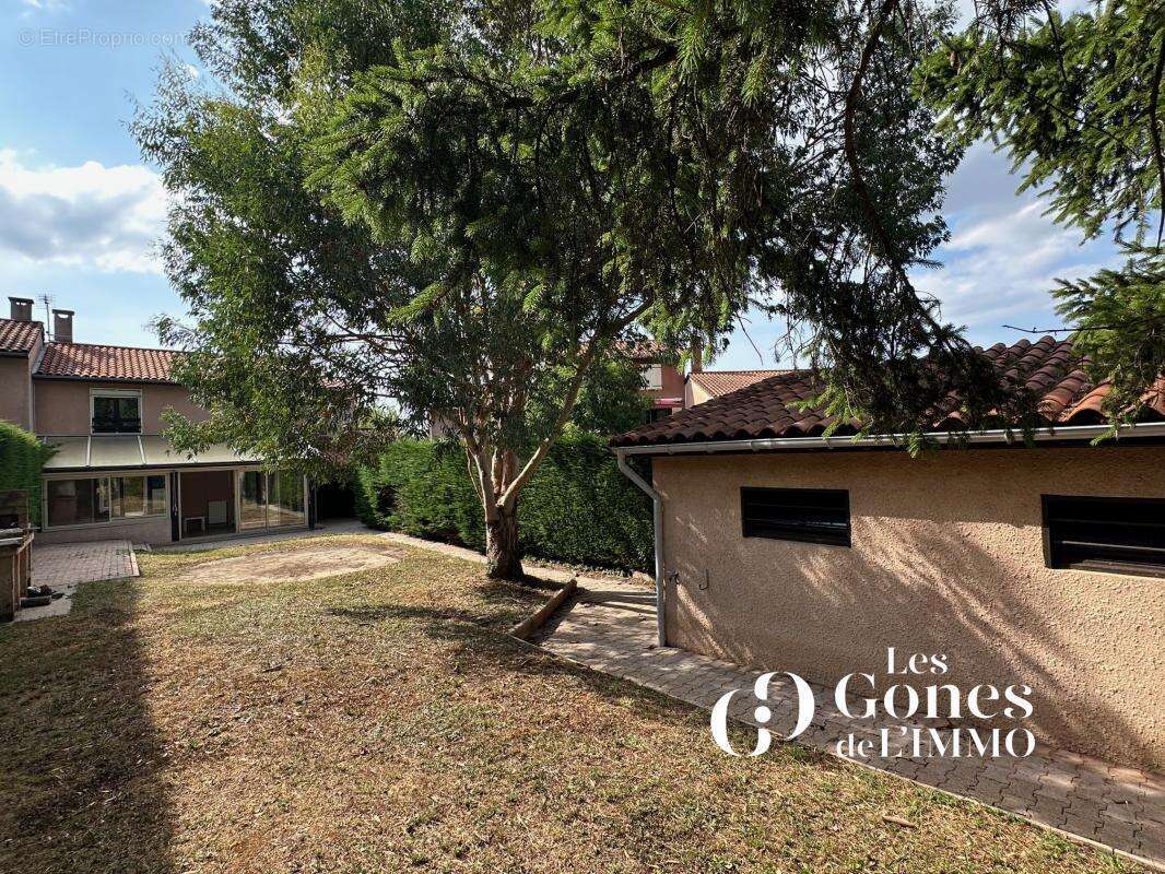 Maison à MARCY-L&#039;ETOILE