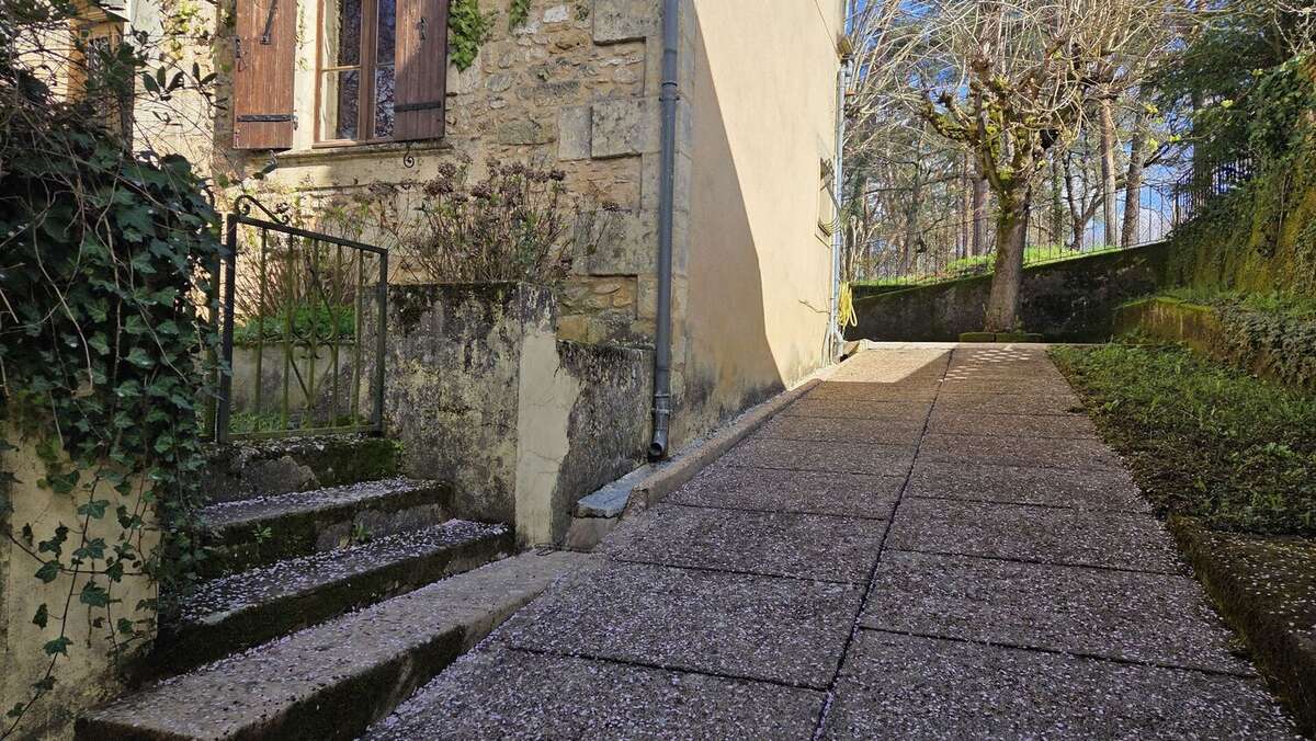 20260312143104 - Maison à SIORAC-EN-PERIGORD