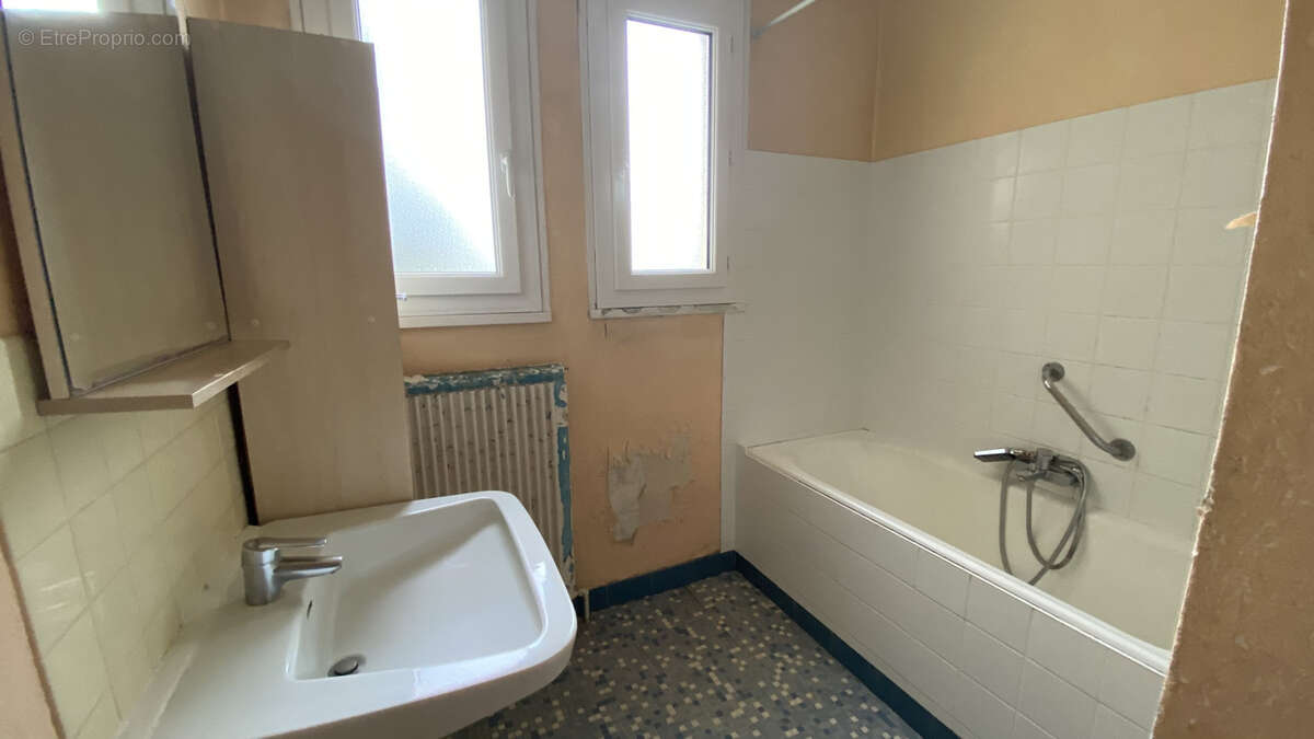 Maison à CLOYES-SUR-LE-LOIR