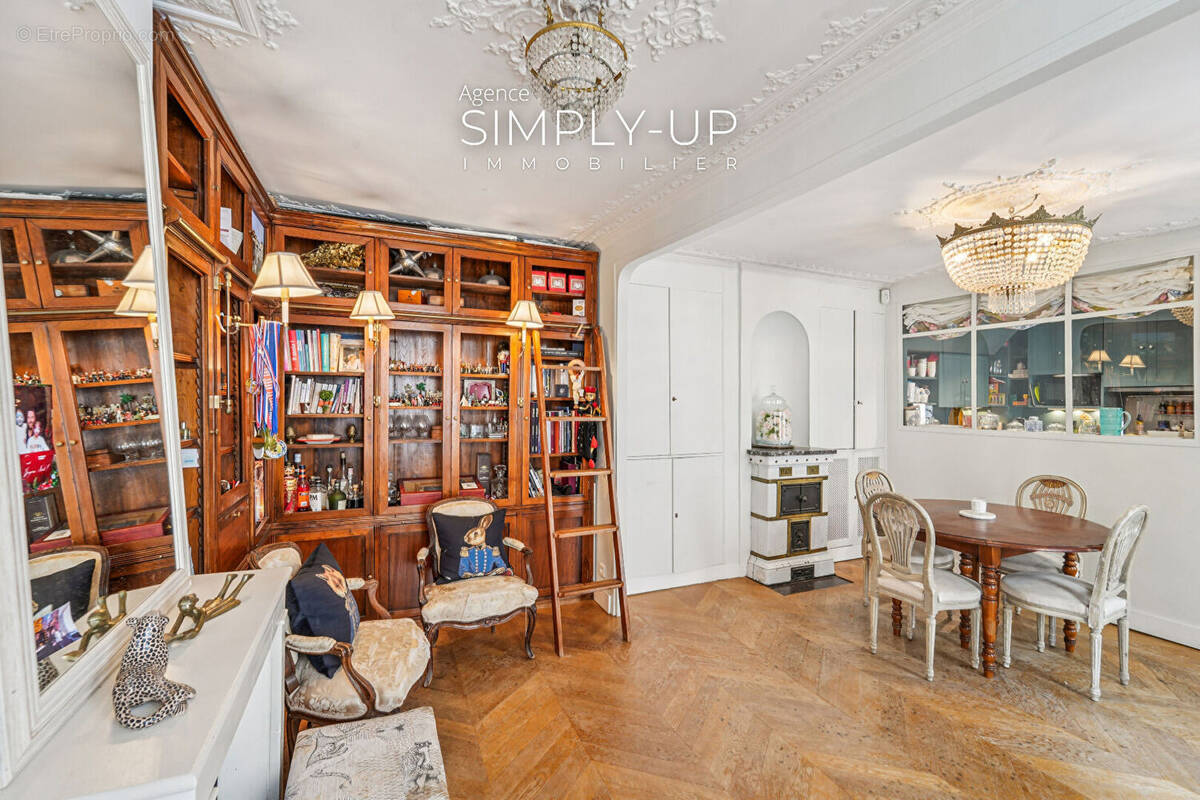 Appartement à PARIS-6E