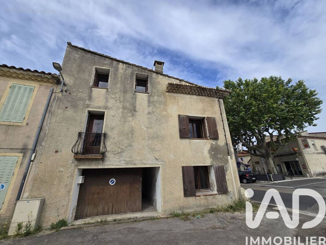 Photo 1 - Maison à JONQUIERES-SAINT-VINCENT