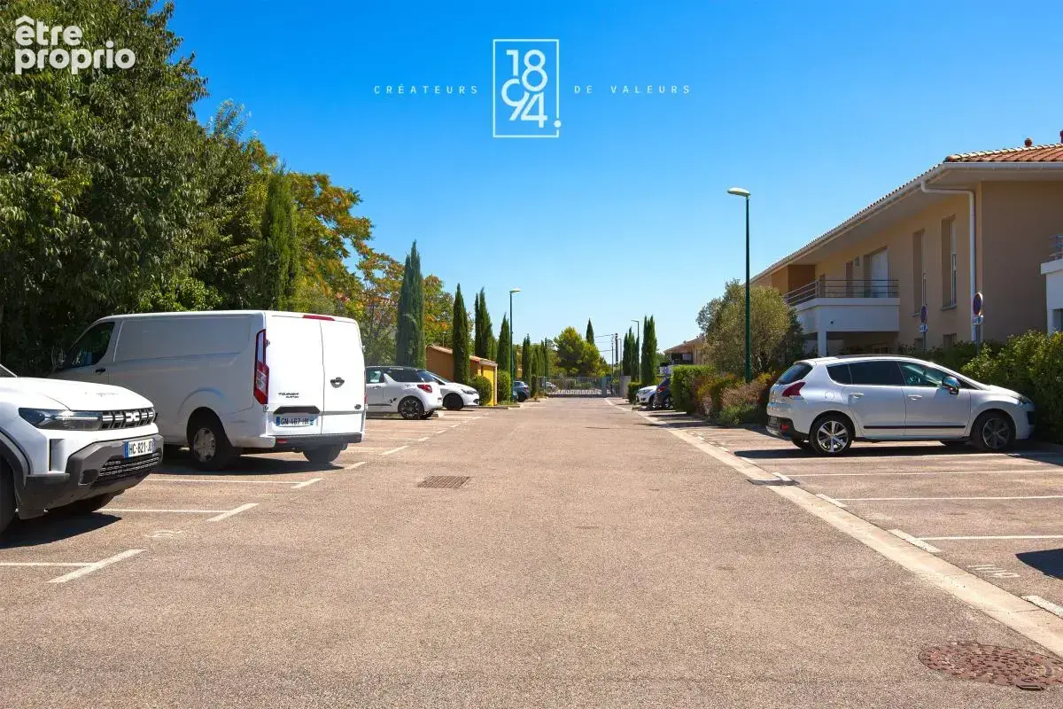 Appartement T2 en rez de jardin , parking double et cave - photo 13