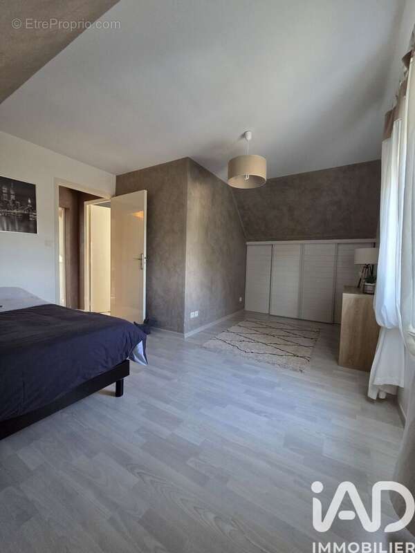 Photo 8 - Maison à CHERRE