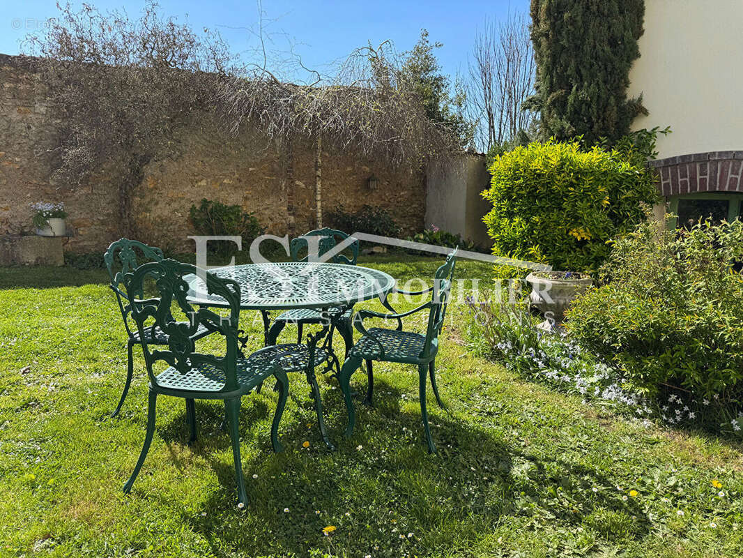 Maison à SAINT-PRIX