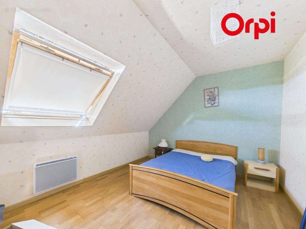 Maison 5 chambres à deux pas des commodités - photo 14