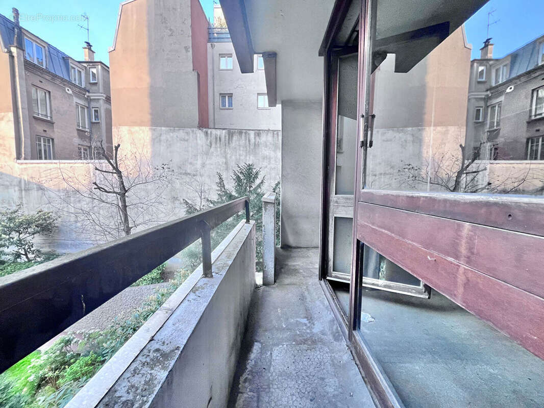 Appartement à PARIS-10E