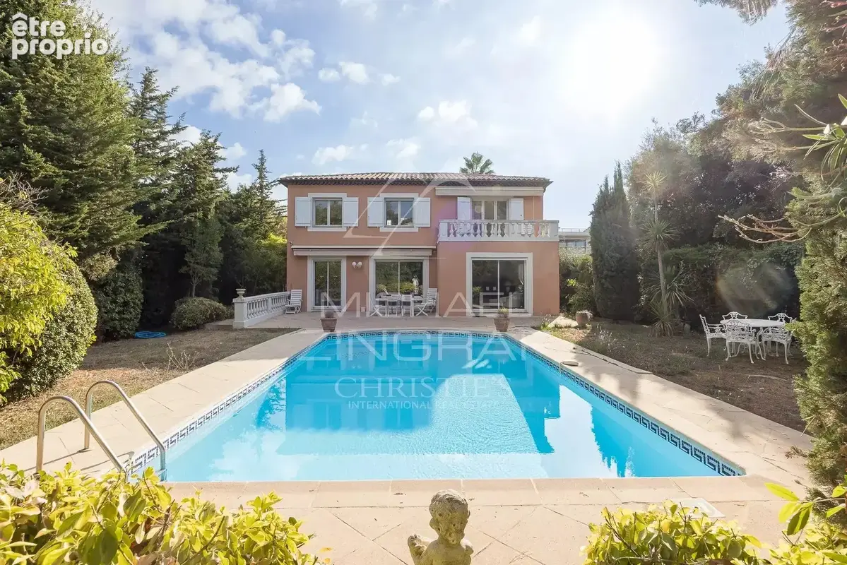 Photo Maison à Antibes au prix de 2 500 000€
