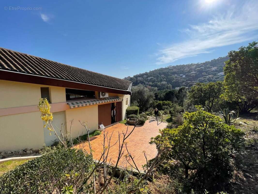 Maison à CAVALAIRE-SUR-MER