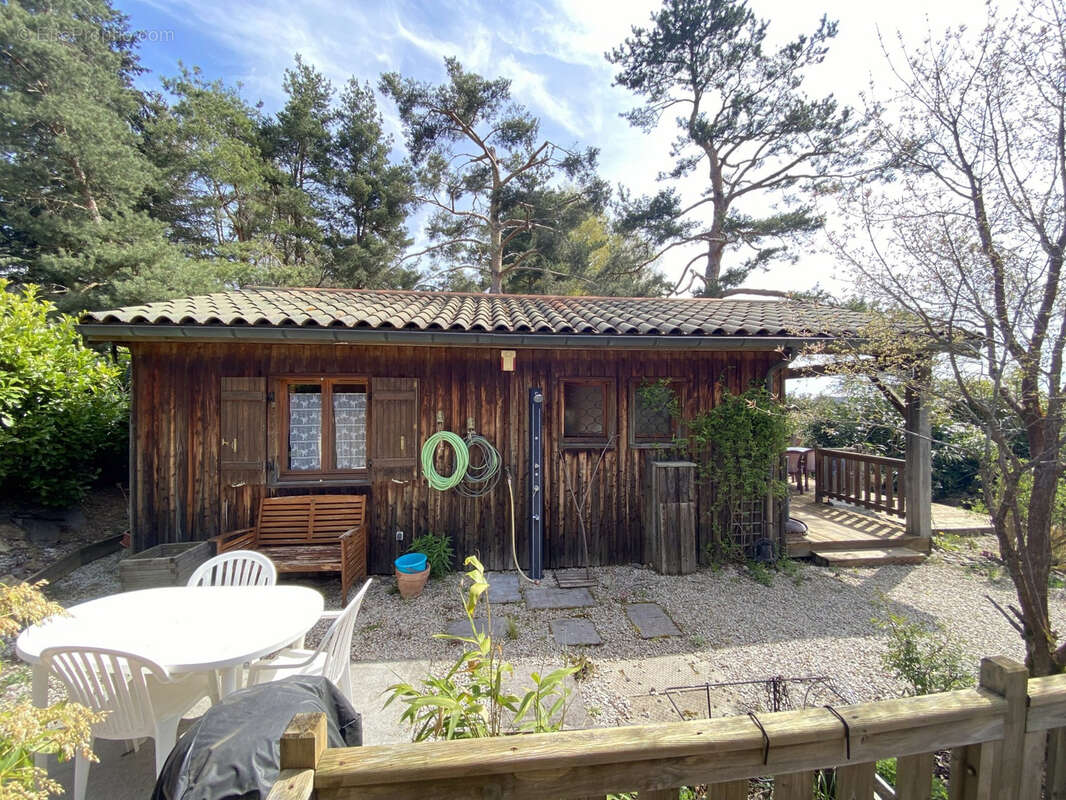 Maison à CRAPONNE-SUR-ARZON