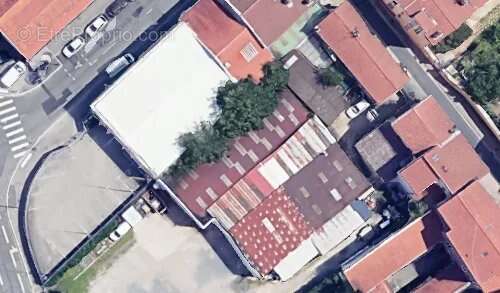 Appartement à PIERRE-BENITE