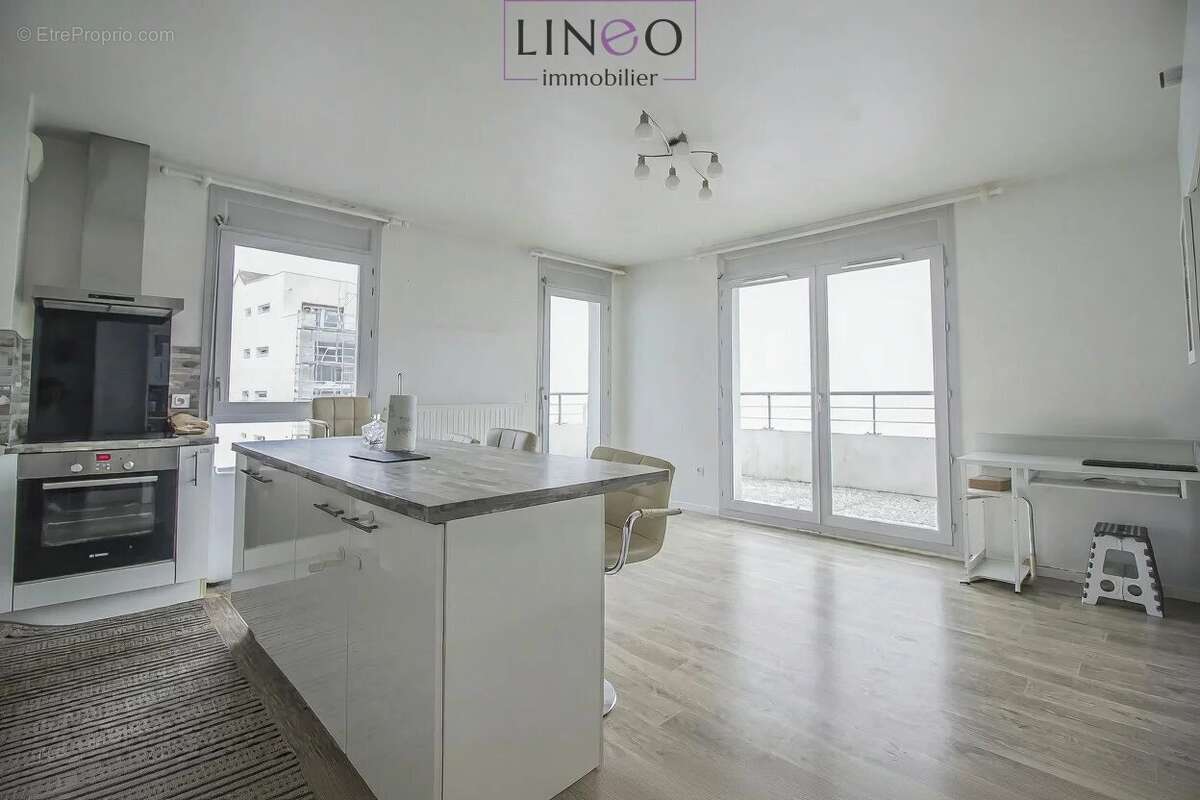 Appartement à CHOISY-LE-ROI