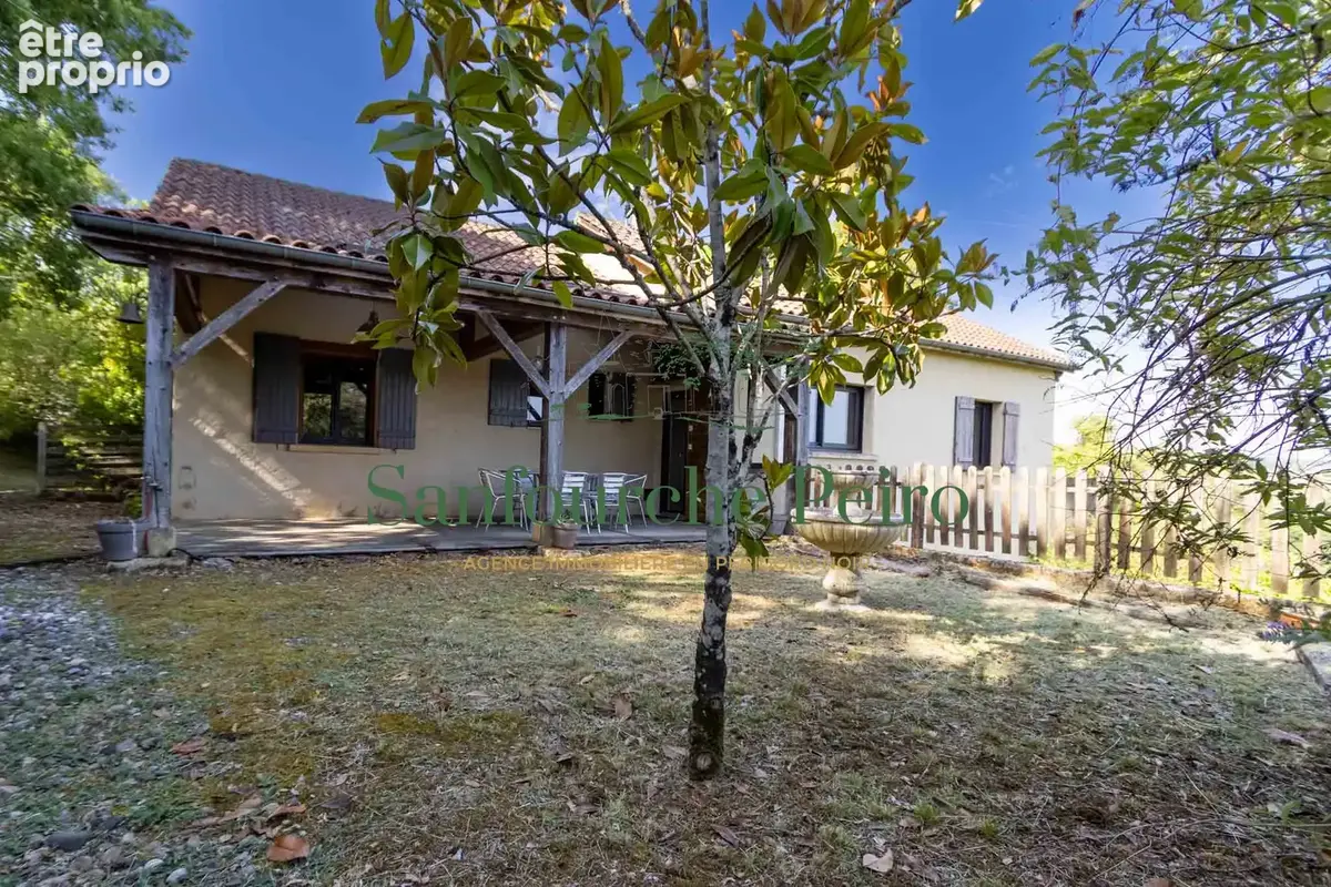 Photo Maison à Sarlat-La-Caneda au prix de 225 000€