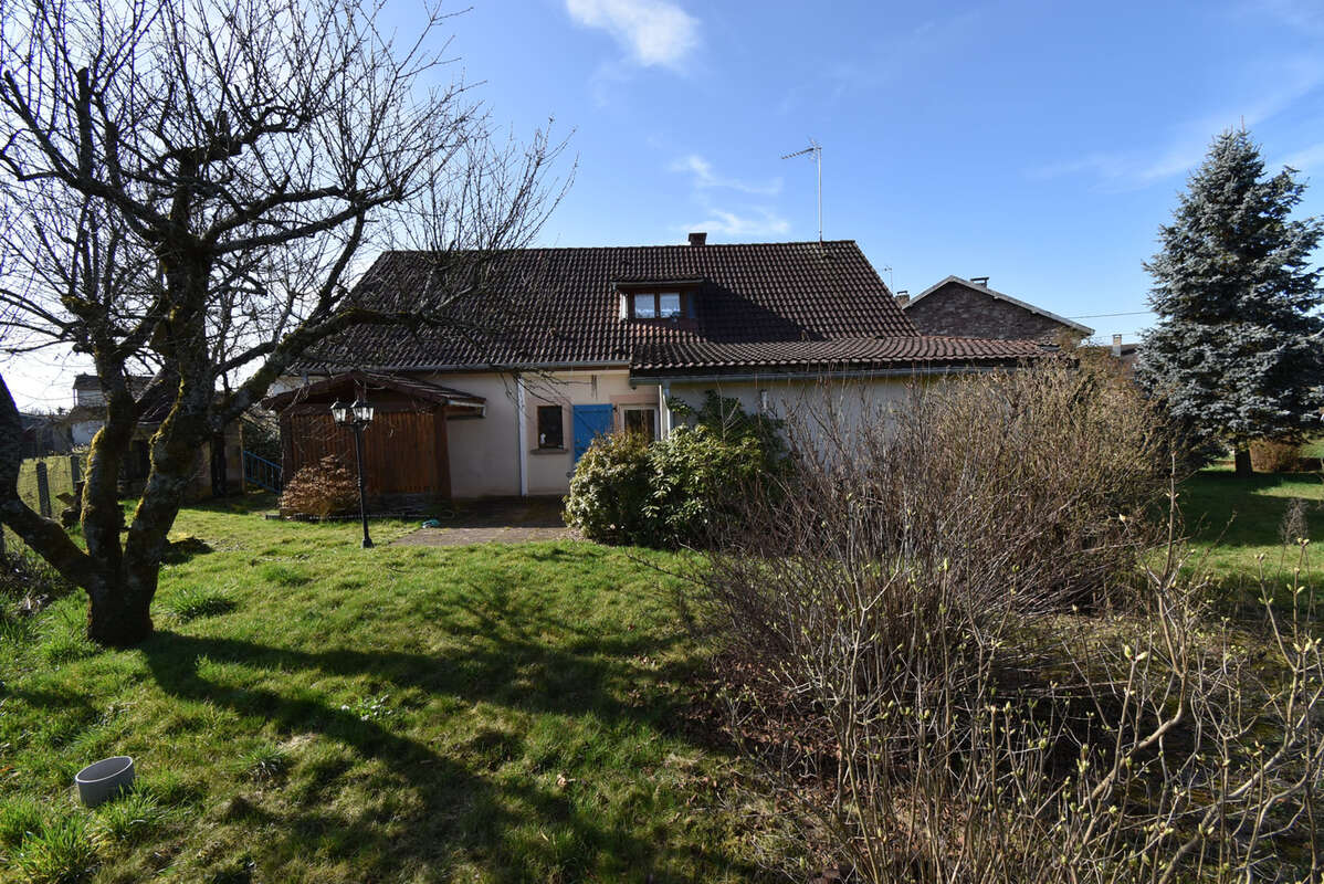 Maison à SAINT-SAUVEUR