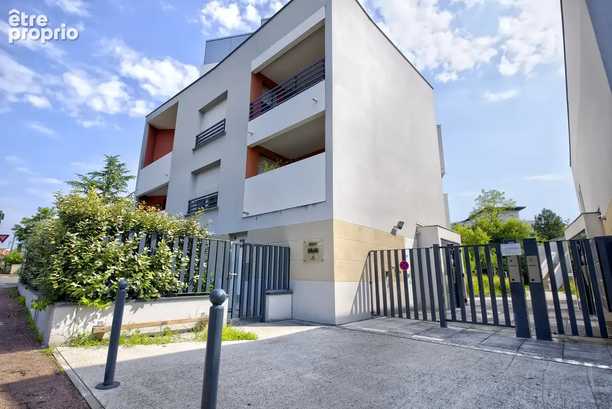 Appartement t4 récent bruges centre - 96 m2 - 2 places de parking en sous sol- loggia - photo 25