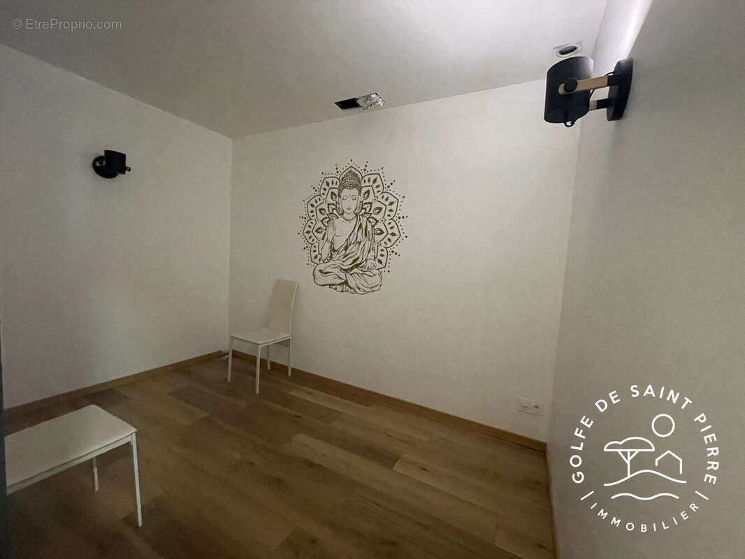 Maison 307 m² à Sete  - photo 5