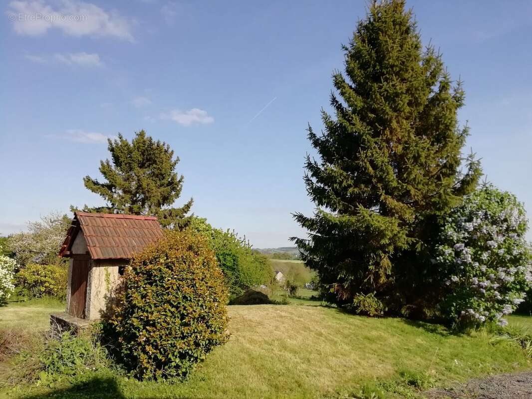 Maison à PONT-D'OUILLY