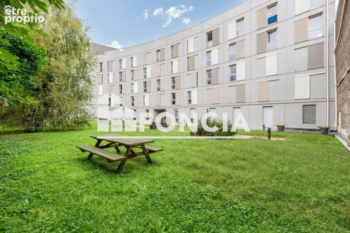 Vente - Appartement en résidence services - Studio - 18,03 m² - - photo 11