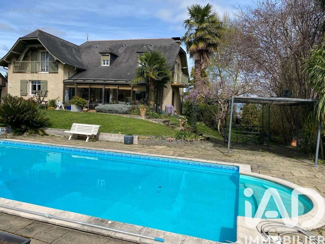 Photo 2 - Maison à HORGUES