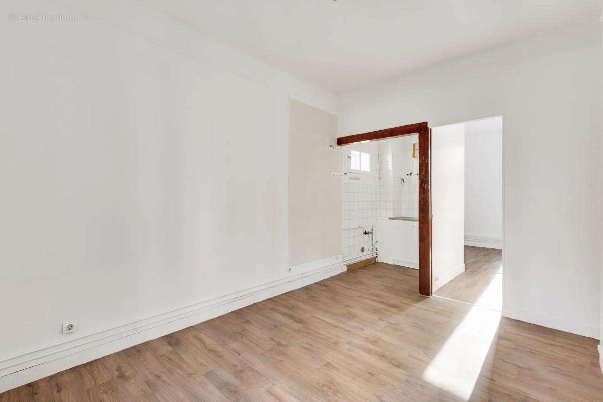 Appartement à L'ILE-SAINT-DENIS