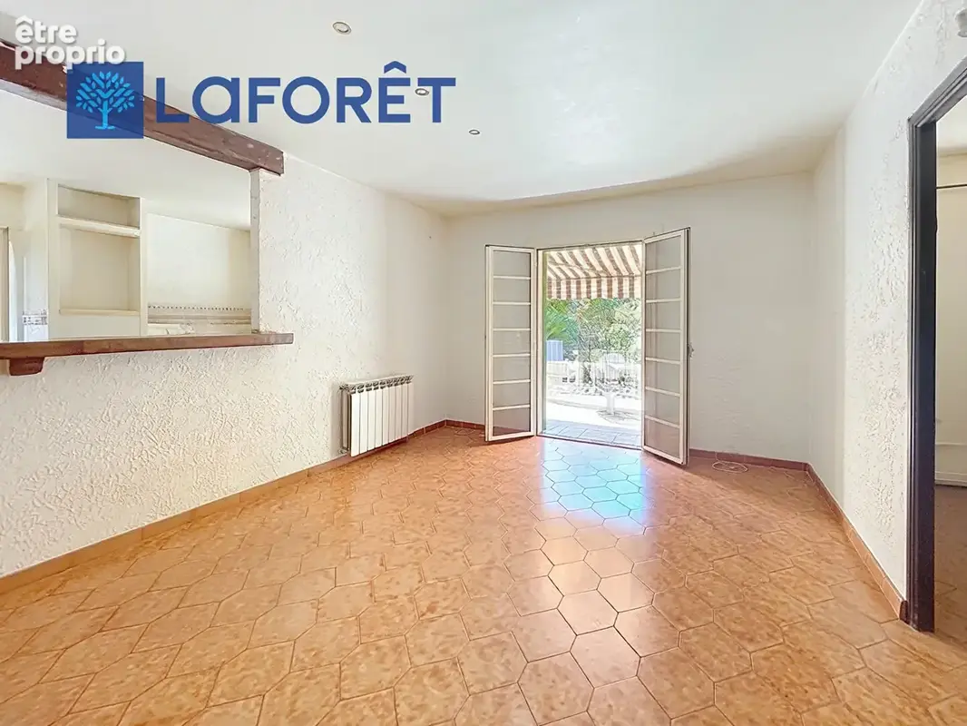 Maison Cagnes Sur Mer 9 pièce(s) 200 m2 - photo 12