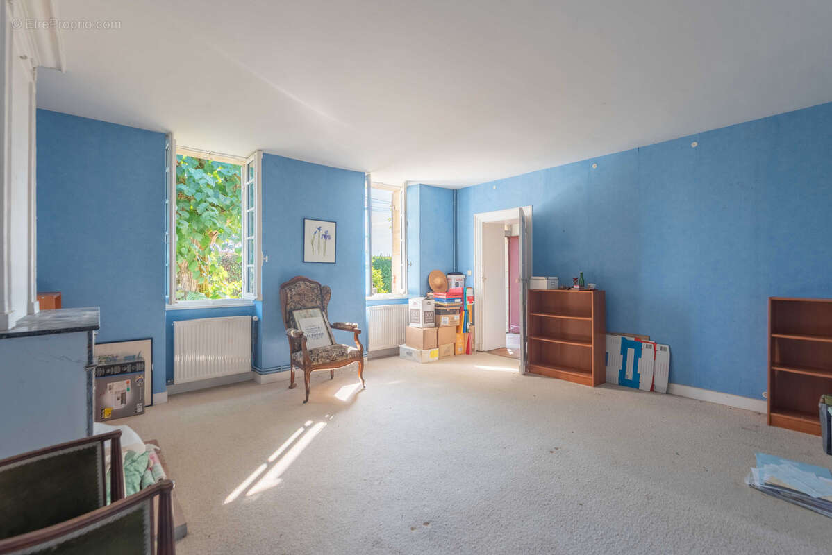 Maison à CAMBLANES-ET-MEYNAC