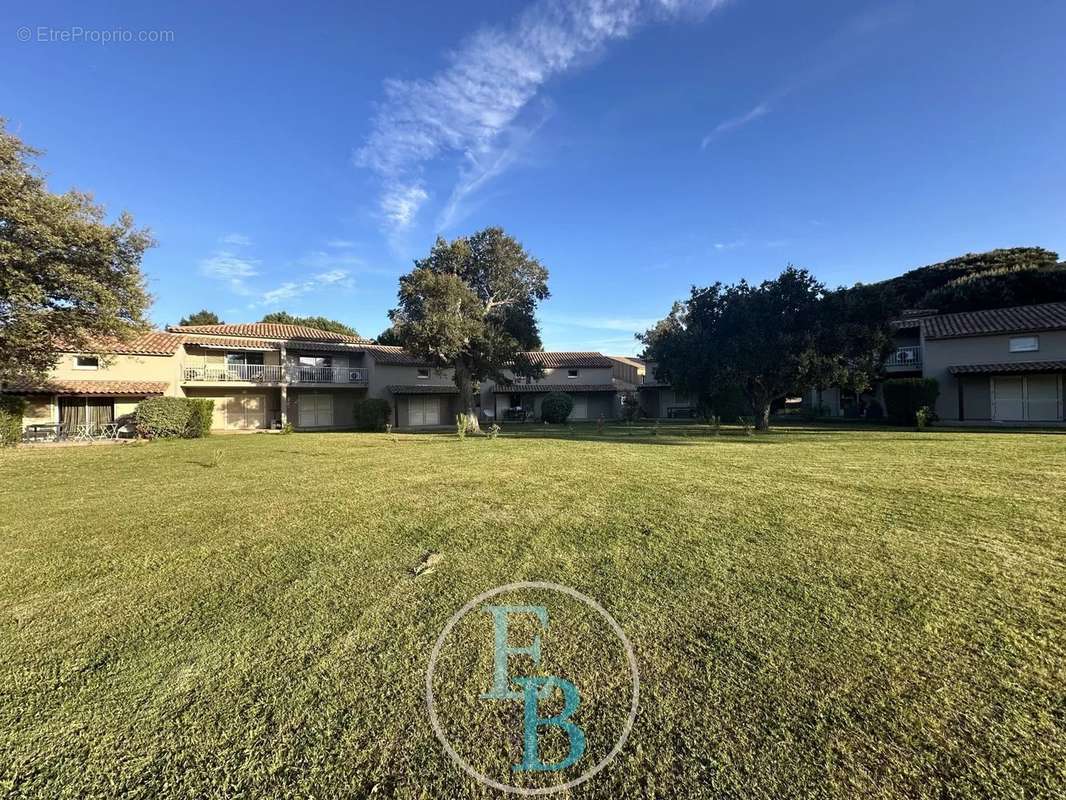 Appartement à LECCI