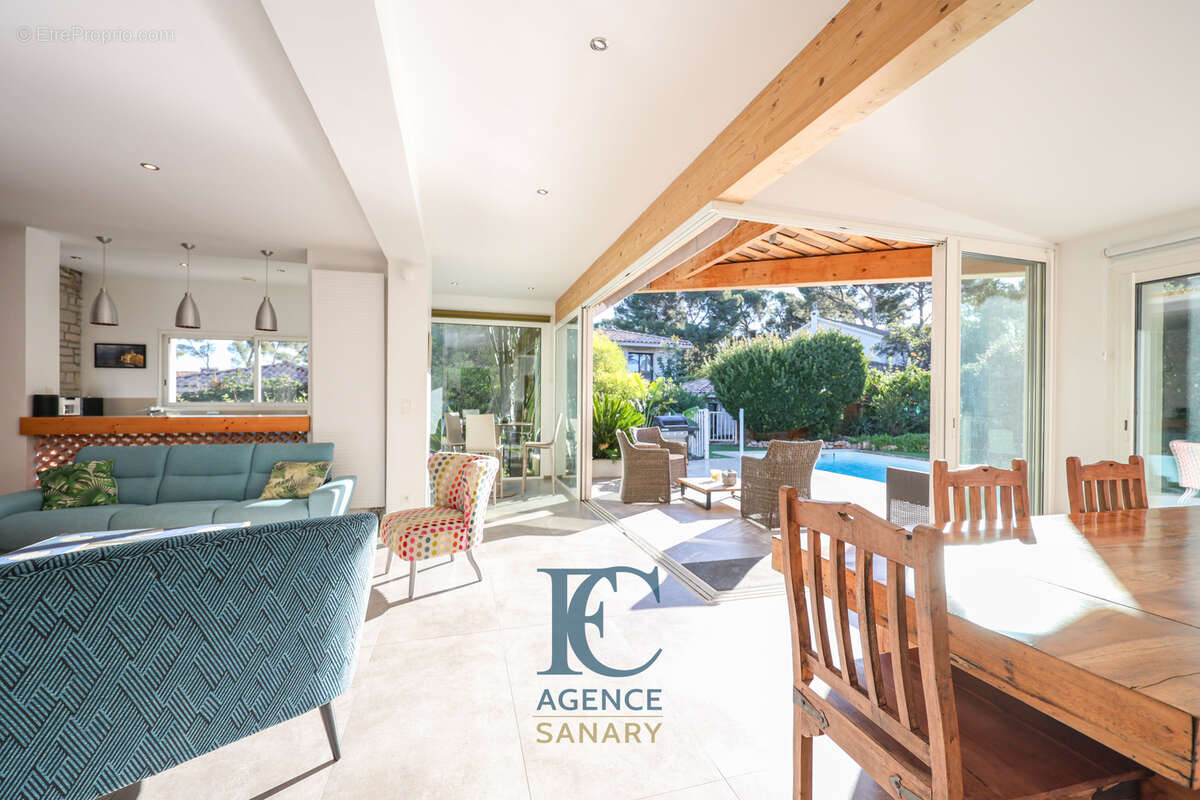 Maison à SANARY-SUR-MER