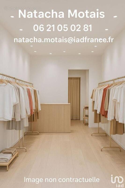 Photo 1 - Commerce à LE PERRAY-EN-YVELINES