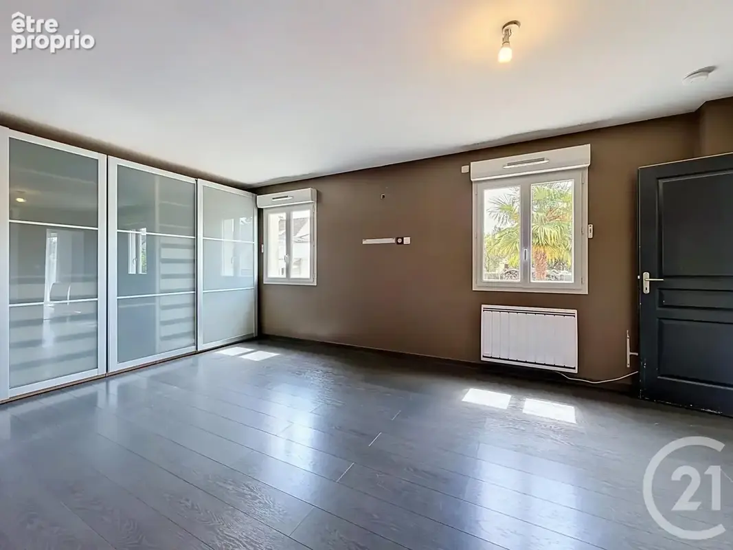 Maison 84 pièces 189 m² à vendre à Sours (28630) - photo 11