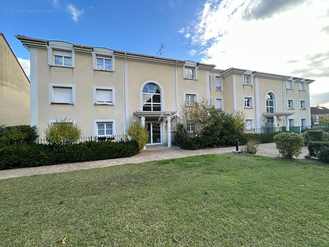 Appartement à CARRIERES-SOUS-POISSY