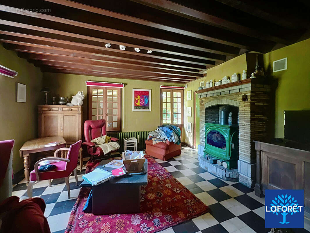 Maison à BRIONNE
