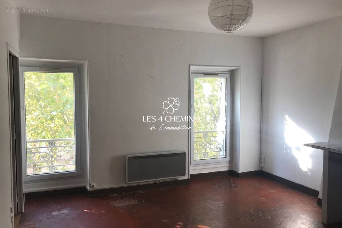 Appartement à ROUSSET