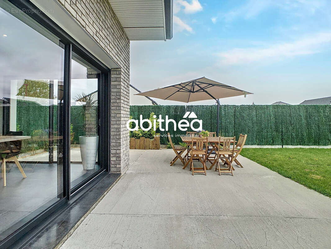 Maison à NOYELLES-GODAULT